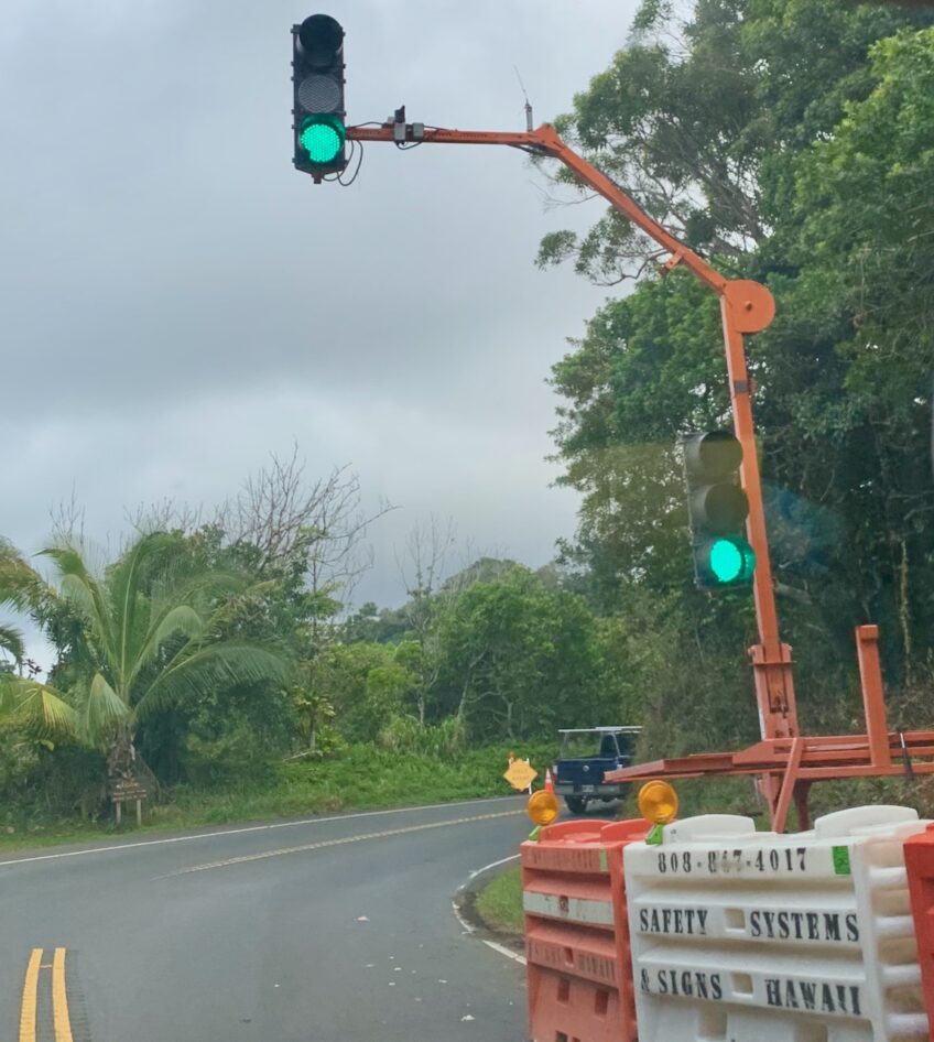 Temporary Signal Installation on Hāna Highway at Mile 3