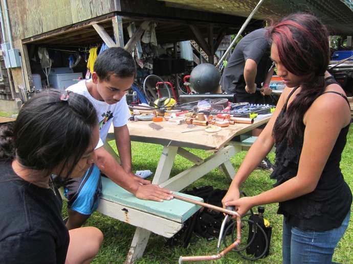 Ma Ka Hana Ka ʻIke building program receives $220,000 OHA grant