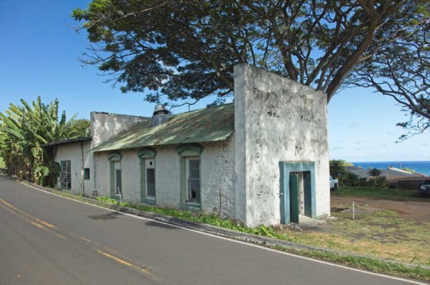 Change of zoning recommended for one of oldest buildings in Hāna town